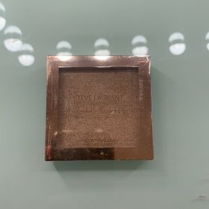 Brand new Steve Laurant jelly highlight